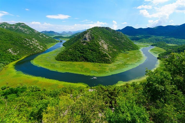 Horseshoe Bend Skadar lake, Montenegro