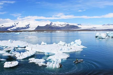 Jokulsarlon glacial lake Iceland