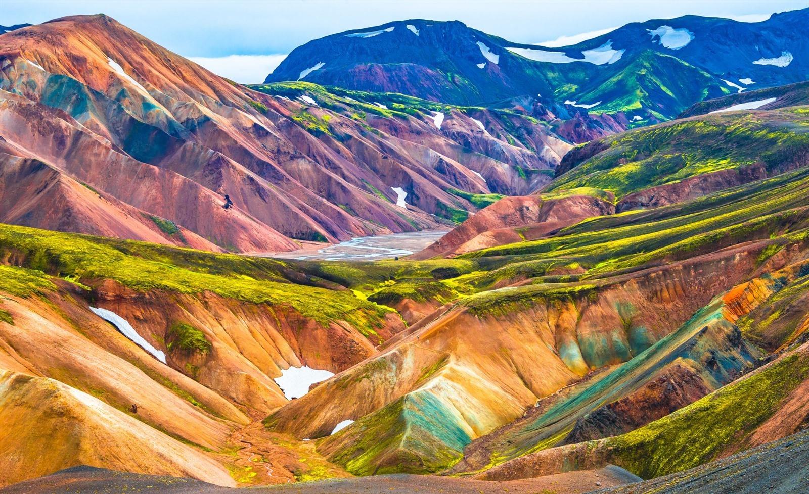 gravel travel landmannalaugar