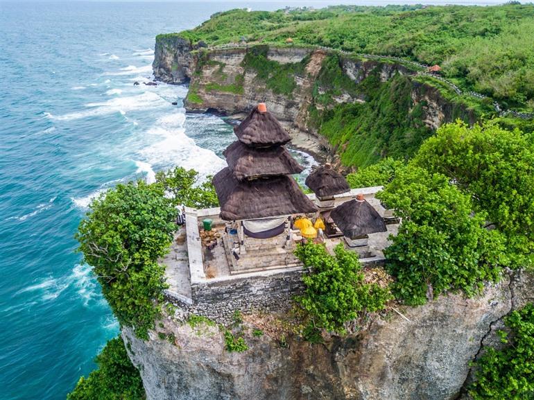 Pura Uluwatu temple